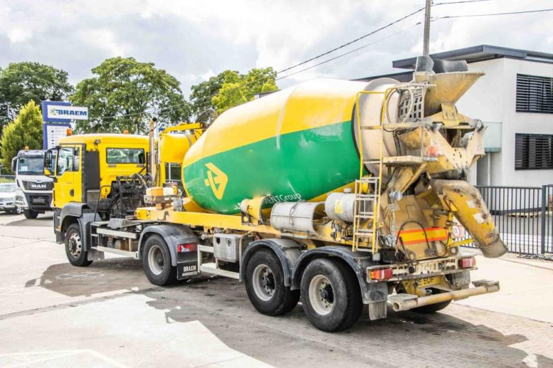 DE BUF BETON MIXER/MALAXEUR/MISCHER 10M3 - Semi-remorque malaxeur: photos 2 DE BUF BETON MIXER/MALAXEUR/MISCHER 10M3 - Semi-remorque malaxeur: photos 2