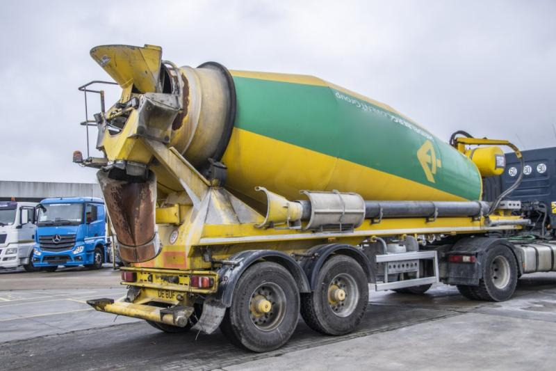 DE BUF BETON MIXER/MALAXEUR/MISCHER-12M3 - Semi-remorque malaxeur: photos 3 DE BUF BETON MIXER/MALAXEUR/MISCHER-12M3 - Semi-remorque malaxeur: photos 3
