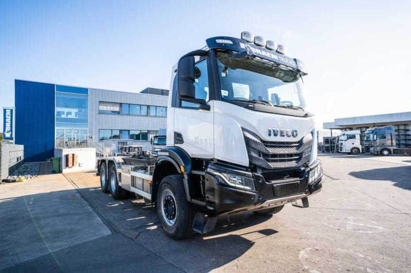 Camion ampliroll Iveco X-WAY 460 - HYVA  - 91000 KM: photos 9