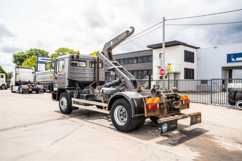 MAN 18.222 F - Camion ampliroll: photos 5 MAN 18.222 F - Camion ampliroll: photos 5