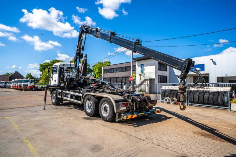 MAN TGA 26.320 BL -6X2-4+HIAB 122 E3 HIDUO - Camion ampliroll, Camion grue: photos 5 MAN TGA 26.320 BL -6X2-4+HIAB 122 E3 HIDUO - Camion ampliroll, Camion grue: photos 5