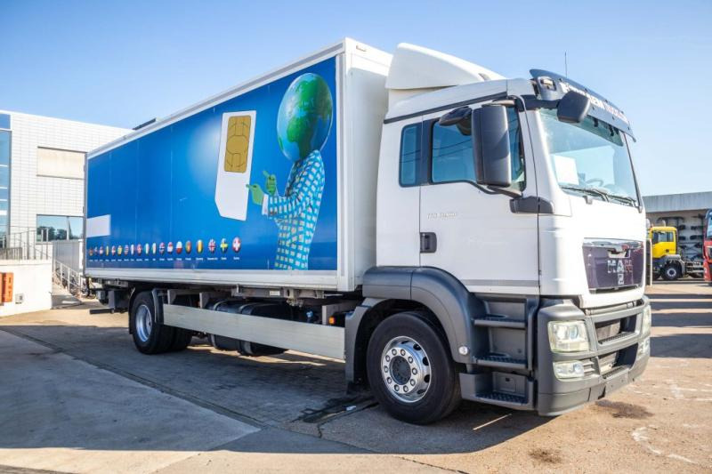 MAN TGS 18.360 LL - Camion fourgon: photos 2 MAN TGS 18.360 LL - Camion fourgon: photos 2