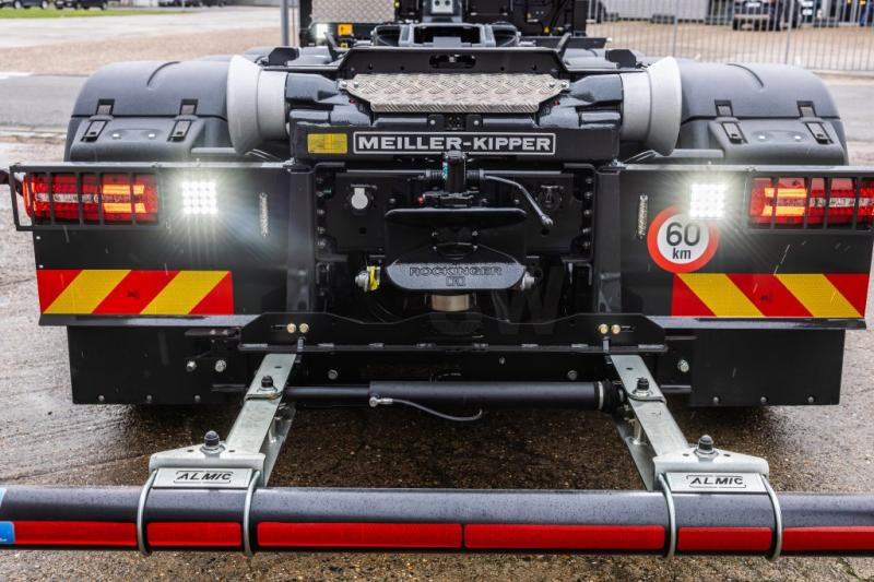 Camion ampliroll, Camion grue neuf MAN TGS 35.520 BL - ATLAS 240.2E: photos 10 Camion ampliroll, Camion grue neuf MAN TGS 35.520 BL - ATLAS 240.2E: photos 10