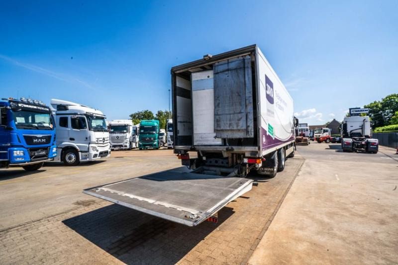 Mercedes ACTROS 2632 L-MP3 - Camion frigorifique: photos 3 Mercedes ACTROS 2632 L-MP3 - Camion frigorifique: photos 3