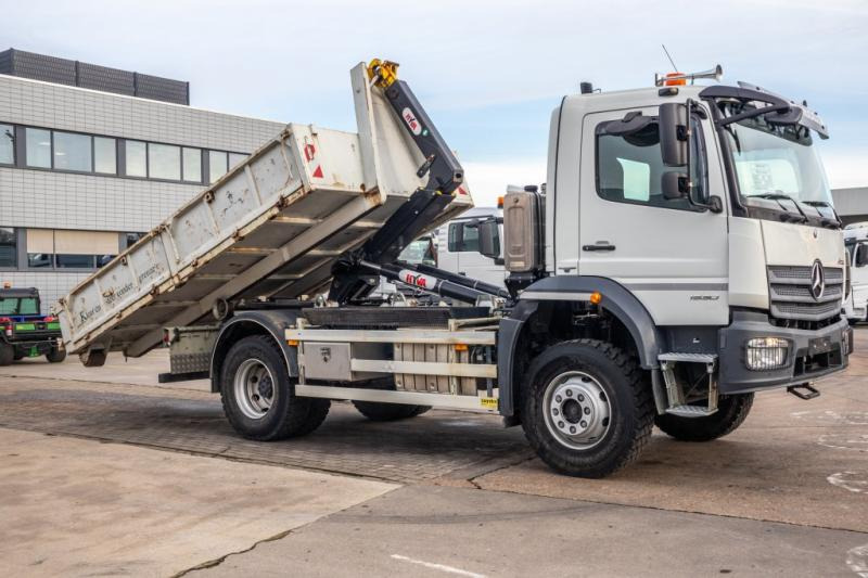 Mercedes ATEGO 1530 AK - 19 173 KM - Camion ampliroll: photos 2 Mercedes ATEGO 1530 AK - 19 173 KM - Camion ampliroll: photos 2