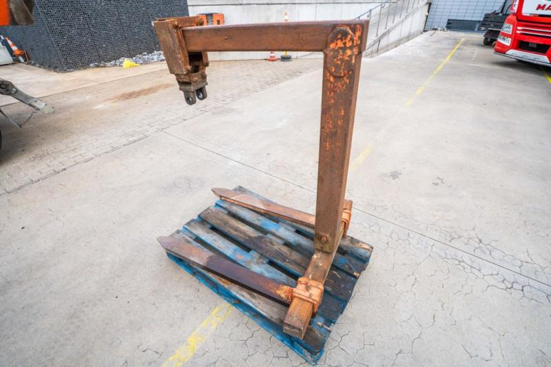 PALLETHAAK PALLETHAAK - Fourches: photos 2 PALLETHAAK PALLETHAAK - Fourches: photos 2