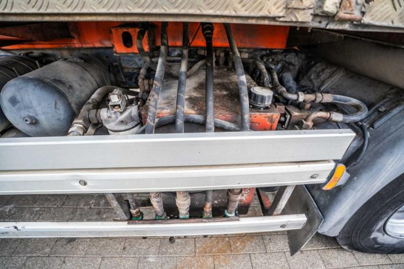 Camion citerne Scania SCANIA 124G420-6x4/BITUMEN/ASFALT: photos 7