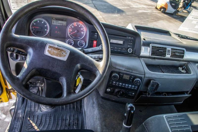 Photo d'intérieur 1: Tracteur routier MAN TGS 18.360 BLS-4X4H