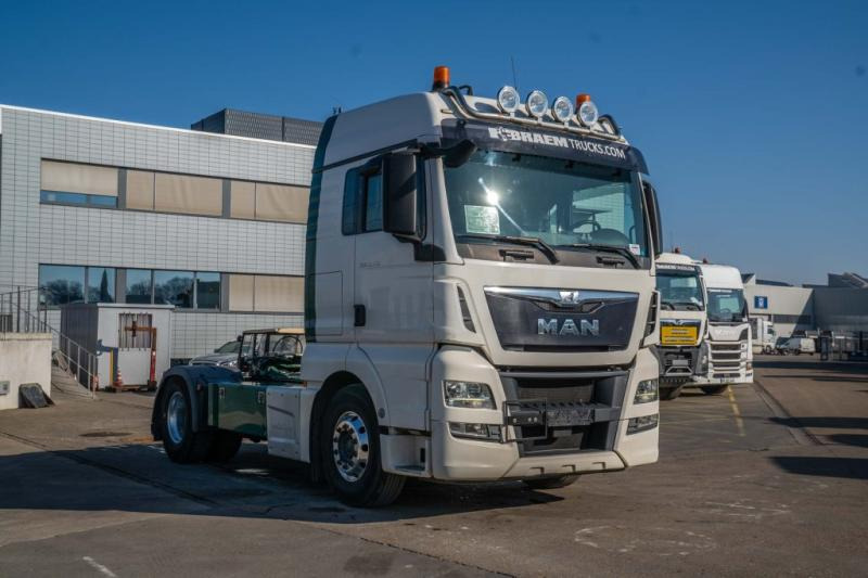 MAN TGX 18.460 XLX BLS -INTARDER-ADR - Tracteur routier: photos 2 MAN TGX 18.460 XLX BLS -INTARDER-ADR - Tracteur routier: photos 2