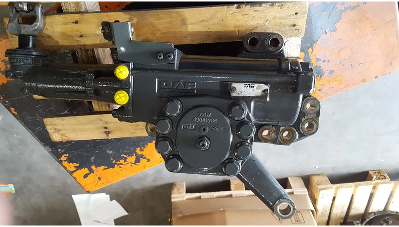 DAF Diverse modellen - Boîtier de direction pour Camion: photos 3 DAF Diverse modellen - Boîtier de direction pour Camion: photos 3