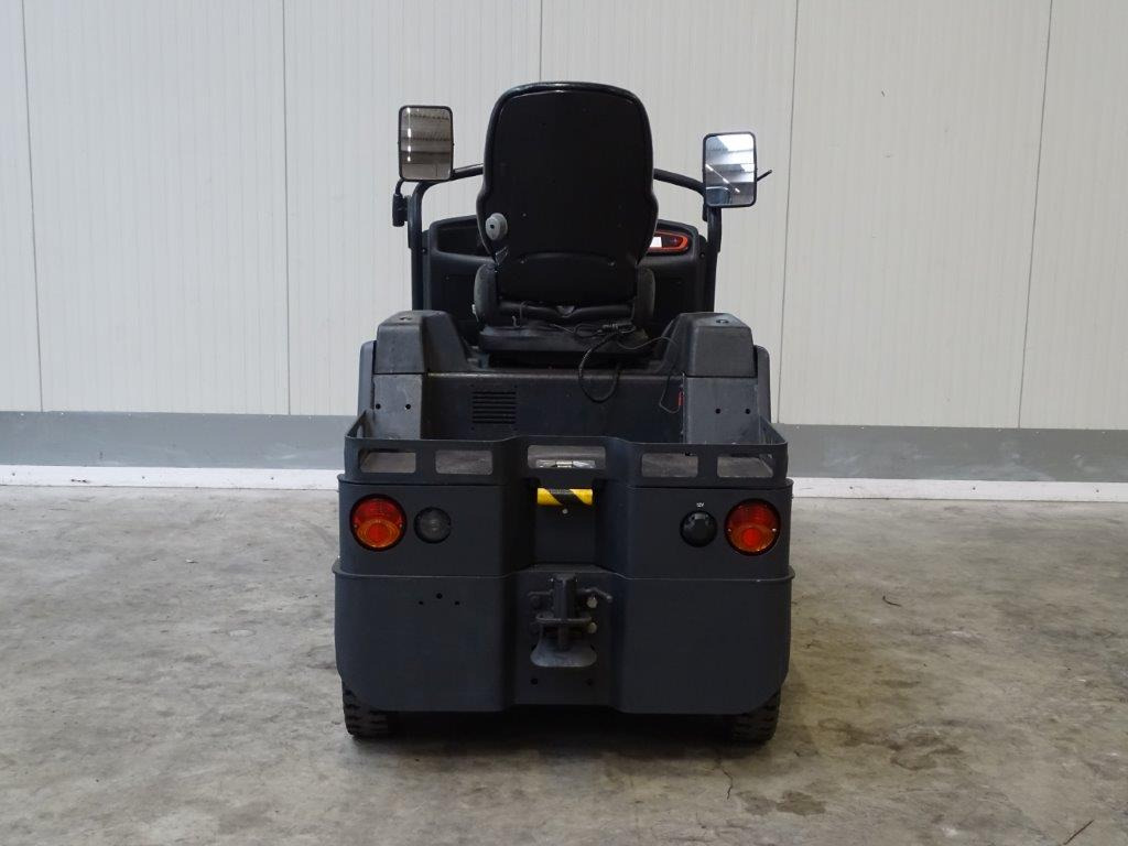 Linde P60 - Chariot tracteur: photos 5 Linde P60 - Chariot tracteur: photos 5