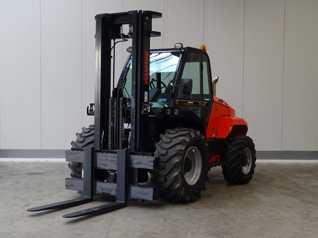 Manitou M50-4D - TRIPLEX- 4x4 - Chariot tout terrain: photos 1 Manitou M50-4D - TRIPLEX- 4x4 - Chariot tout terrain: photos 1