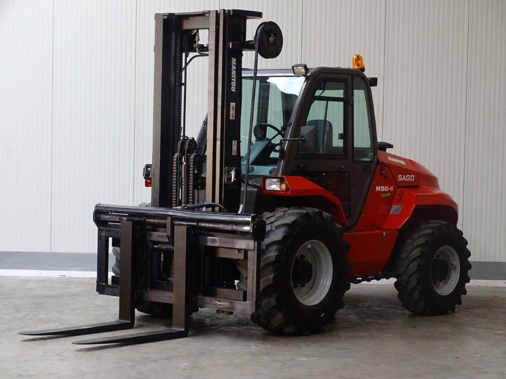 Manitou M50-4P - TRIPLEX - 4x4 - Chariot tout terrain: photos 1 Manitou M50-4P - TRIPLEX - 4x4 - Chariot tout terrain: photos 1