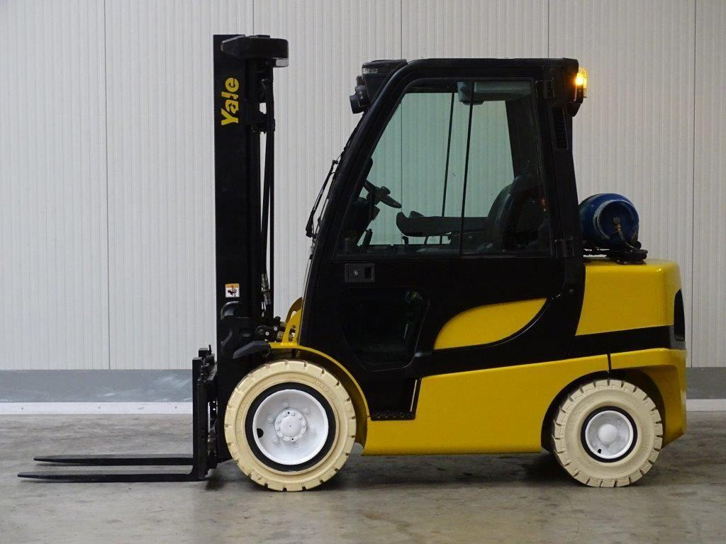 Yale GLP30VX - TRIPLEX - Chariot élévateur: photos 3 Yale GLP30VX - TRIPLEX - Chariot élévateur: photos 3