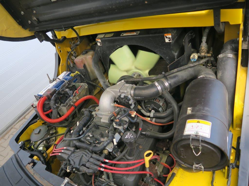 Chariot élévateur Yale GLP50VX TRIPLEX Container-Indoor-Stapler: photos 8 Chariot élévateur Yale GLP50VX TRIPLEX Container-Indoor-Stapler: photos 8