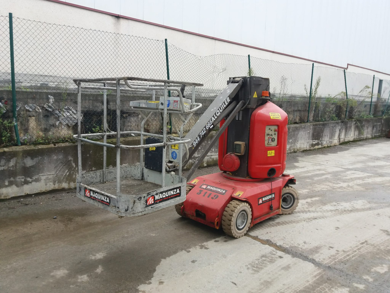 MANITOU 105VJR - Nacelle articulée: photos 1 MANITOU 105VJR - Nacelle articulée: photos 1