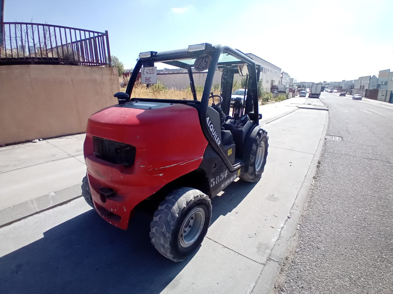 MANITOU MC18.4 D - Chariot élévateur diesel: photos 5 MANITOU MC18.4 D - Chariot élévateur diesel: photos 5