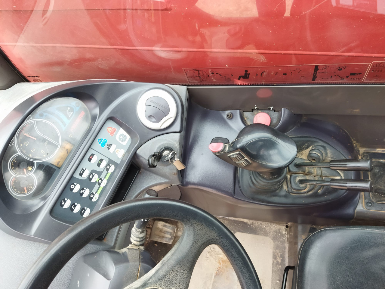 Chariot télescopique MANITOU MT1335 EASY: photos 15