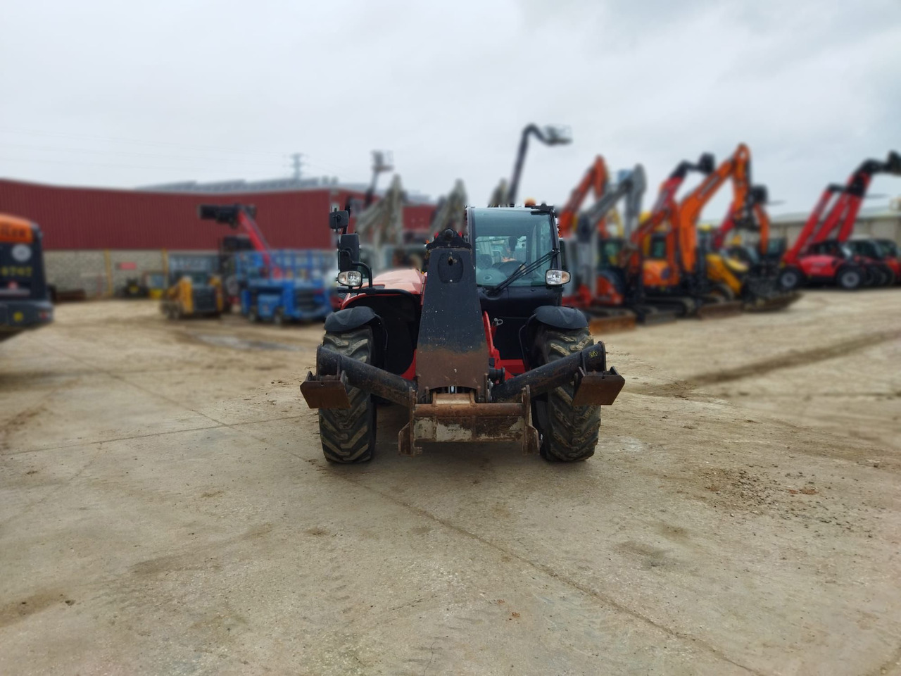 Chariot télescopique MANITOU MT1335 EASY: photos 6