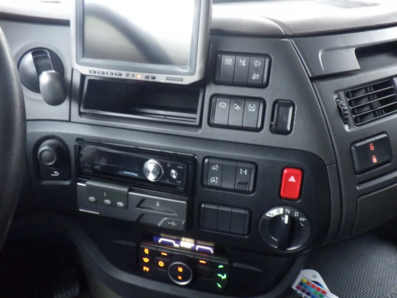 Tracteur routier DAF XF 450 Smart Tacho 2 / 8 Tons vooras: photos 8 Tracteur routier DAF XF 450 Smart Tacho 2 / 8 Tons vooras: photos 8