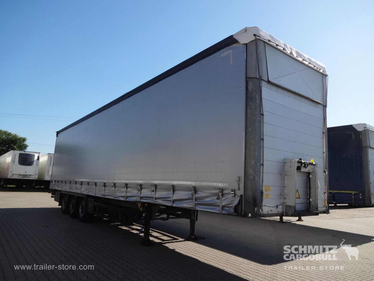 SCHMITZ Curtainsider Mega - Semi-remorque rideaux coulissants: photos 4 SCHMITZ Curtainsider Mega - Semi-remorque rideaux coulissants: photos 4