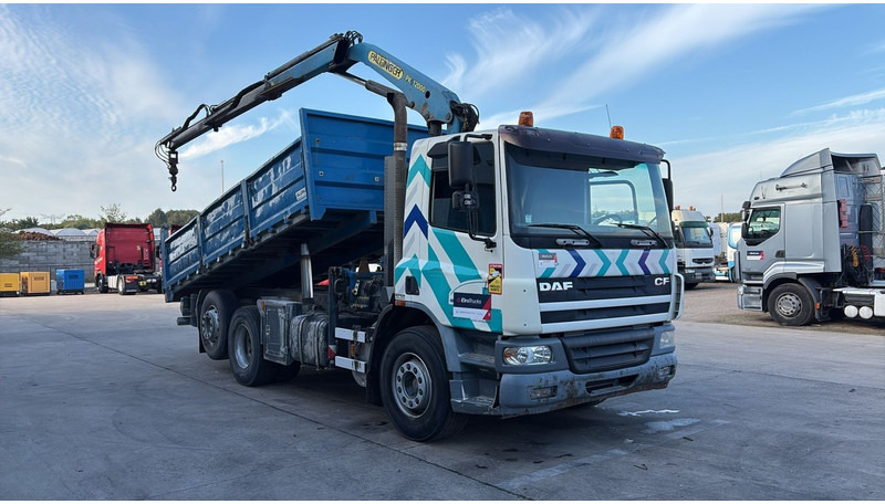 DAF 75 CF 250 (PALFINGER PK12000 / BELGIAN TRUCK / PERFECT CONDITION / LOW MILAGE) - Camion grue: photos 3 DAF 75 CF 250 (PALFINGER PK12000 / BELGIAN TRUCK / PERFECT CONDITION / LOW MILAGE) - Camion grue: photos 3