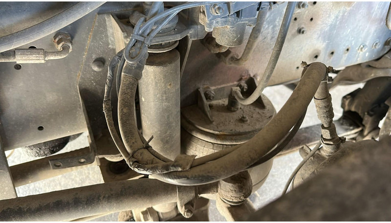 Camion citerne DAF CF 85.430 (20270 LITERS / EURO 3 / TOP CONDITION !!! / PARFAIT ETAT / 6X2 / BOITE MANUELLE): photos 10