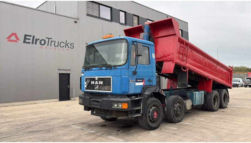 MAN 32.343 (LAMES / STEEL SUSP. / 8X4 / GRAND PONT / BIG AXLE) - Camion benne: photos 1 MAN 32.343 (LAMES / STEEL SUSP. / 8X4 / GRAND PONT / BIG AXLE) - Camion benne: photos 1