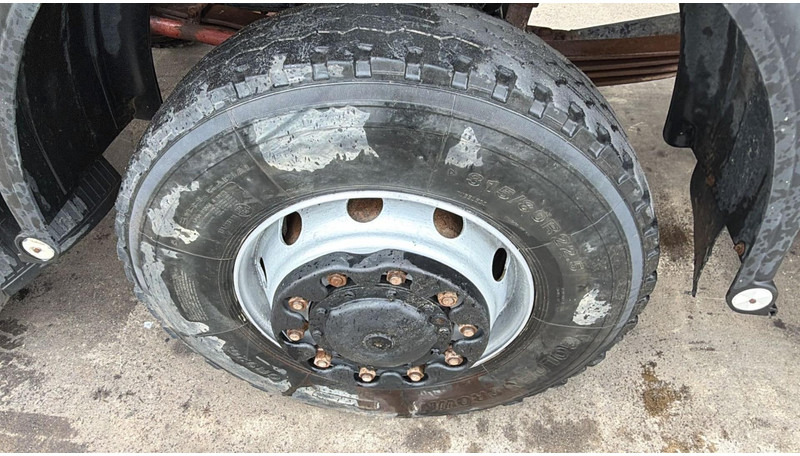 Camion benne MAN 35.402 (8X8 / BIG AXLES / GRAND PONT / LAMES / STEEL SUSP. / 6 CYLINDER): photos 14