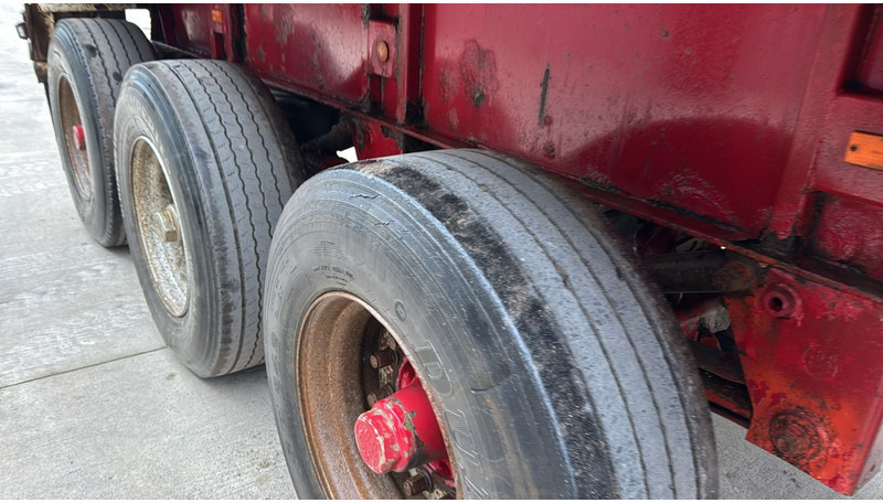 MOL K85F/27TRI/39ST (DRUM BRAKES / TIPPER AND CHASSIS STEEL) - Semi-remorque benne: photos 3 MOL K85F/27TRI/39ST (DRUM BRAKES / TIPPER AND CHASSIS STEEL) - Semi-remorque benne: photos 3