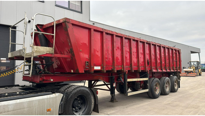 MOL K85F/27TRI/39ST (DRUM BRAKES / TIPPER AND CHASSIS STEEL) - Semi-remorque benne: photos 1 MOL K85F/27TRI/39ST (DRUM BRAKES / TIPPER AND CHASSIS STEEL) - Semi-remorque benne: photos 1