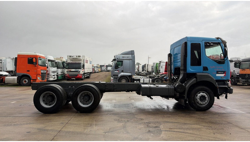 Renault KERAX 420 (LAMES / GRAND PONT / STEEL SUSP. / BIG AXLE / MANUAL GEARBOX / BOITE MANUELLE) - crédit-bail Renault KERAX 420 (LAMES / GRAND PONT / STEEL SUSP. / BIG AXLE / MANUAL GEARBOX / BOITE MANUELLE): photos 7