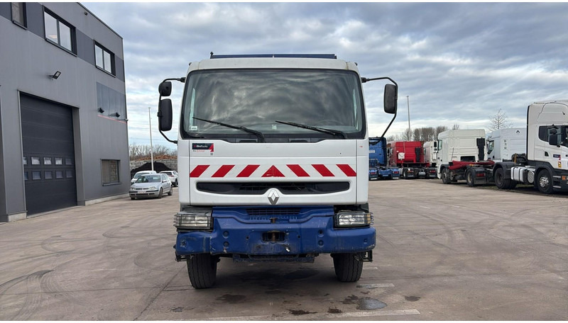 Renault Kerax 320 (BOITE MANUELLE / LAMES / GRAND PONT / BIG AXLE / MANUAL GEARBOX) - Camion benne: photos 3 Renault Kerax 320 (BOITE MANUELLE / LAMES / GRAND PONT / BIG AXLE / MANUAL GEARBOX) - Camion benne: photos 3