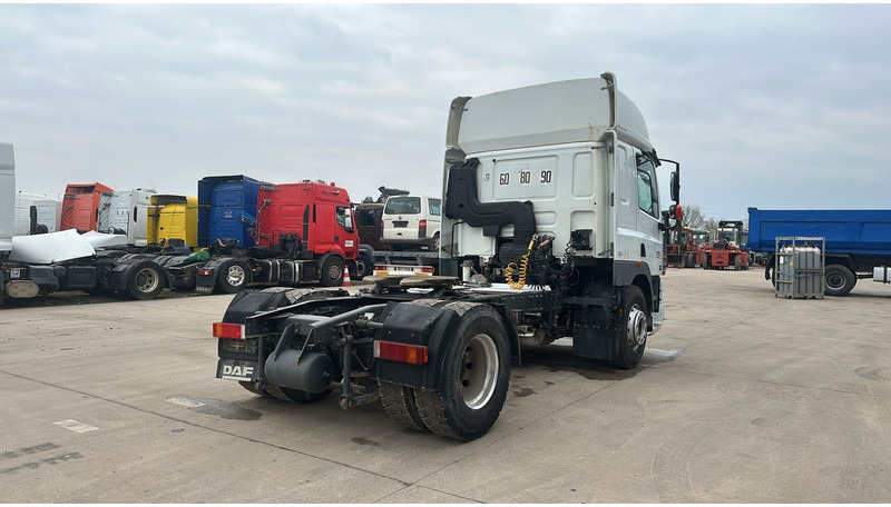 DAF 85 CF 460 (GOOD CONDITION / BONNE ETAT) - Tracteur routier: photos 5 DAF 85 CF 460 (GOOD CONDITION / BONNE ETAT) - Tracteur routier: photos 5