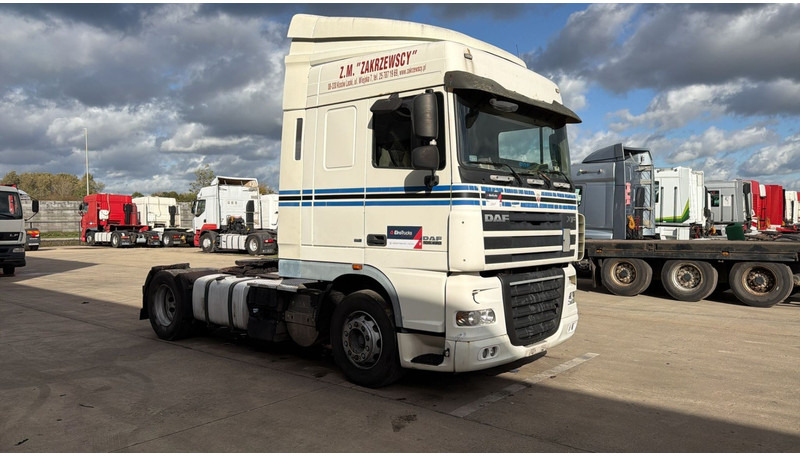 DAF XF 105.460 (GOOD CONDITION / PARFAIT ETAT) - Tracteur routier: photos 2 DAF XF 105.460 (GOOD CONDITION / PARFAIT ETAT) - Tracteur routier: photos 2