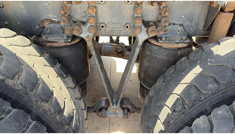 Tracteur routier DAF XF 105.510 (6X4 / BIG AXLE / GRAND PONT / 2 PONTS / TRES PROPRE / CLEAN CONDITION): photos 15