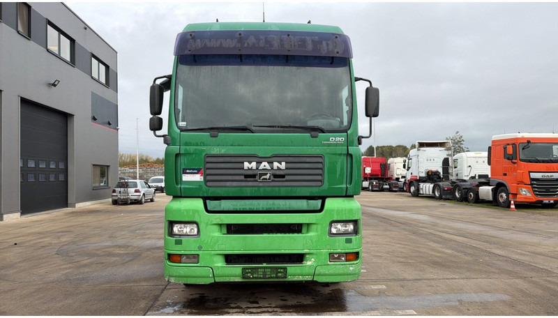 MAN TGA 18.430 (BOITE MANUELLE / MANUAL GEARBOX) - Tracteur routier: photos 2 MAN TGA 18.430 (BOITE MANUELLE / MANUAL GEARBOX) - Tracteur routier: photos 2