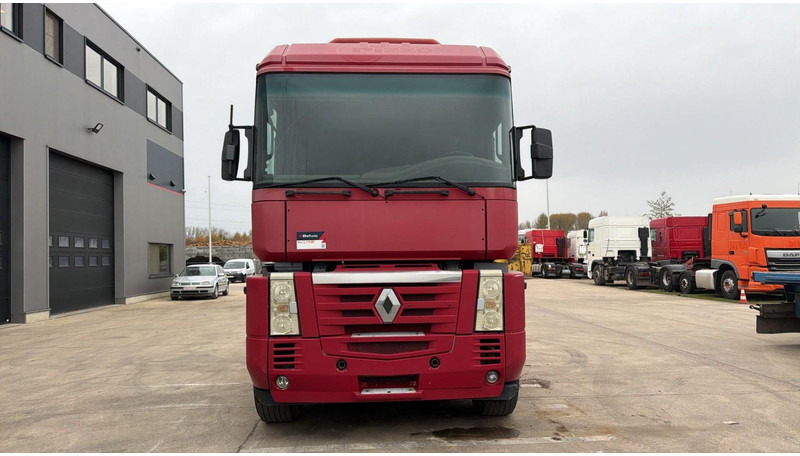 Renault AE 480 Magnum E-tech (PARFAIT ETAT / TRES PROPRE / BOITE MANUELLE / MANUAL GEARBOX) - Tracteur routier: photos 2 Renault AE 480 Magnum E-tech (PARFAIT ETAT / TRES PROPRE / BOITE MANUELLE / MANUAL GEARBOX) - Tracteur routier: photos 2