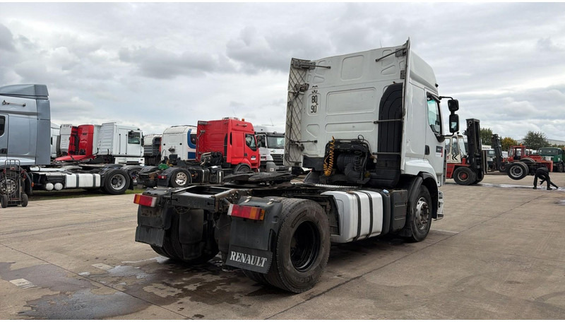 Renault Premium 450 (BOITE MANUELLE / MANUAL GEARBOX) - Tracteur routier: photos 4 Renault Premium 450 (BOITE MANUELLE / MANUAL GEARBOX) - Tracteur routier: photos 4