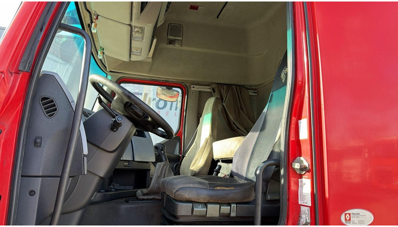 Tracteur routier Renault Premium 450 DXI (BOITE MANUELLE / MANUAL GEARBOX): photos 13