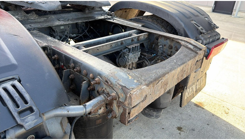 Tracteur routier Renault Premium 450 DXI (BOITE MANUELLE / MANUAL GEARBOX): photos 11