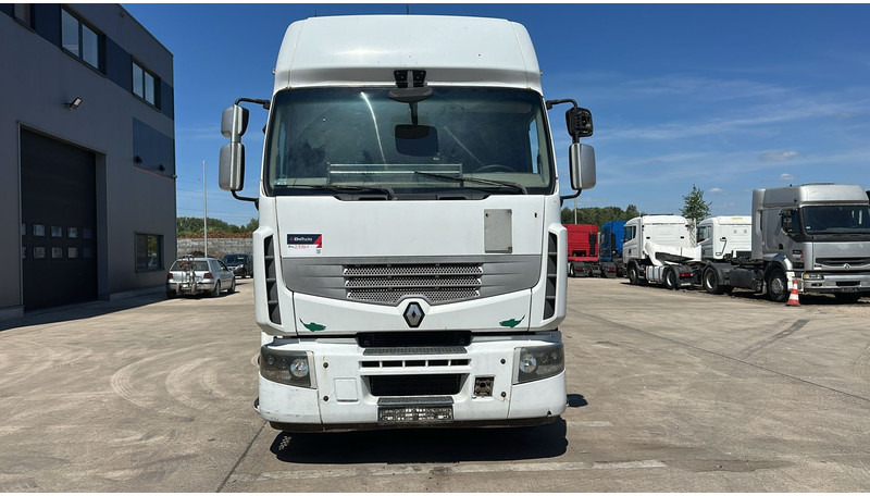 Renault Premium 450 DXI (BOITE MANUELLE / MANUAL GEARBOX / PARFAIT ETAT) - Tracteur routier: photos 2 Renault Premium 450 DXI (BOITE MANUELLE / MANUAL GEARBOX / PARFAIT ETAT) - Tracteur routier: photos 2
