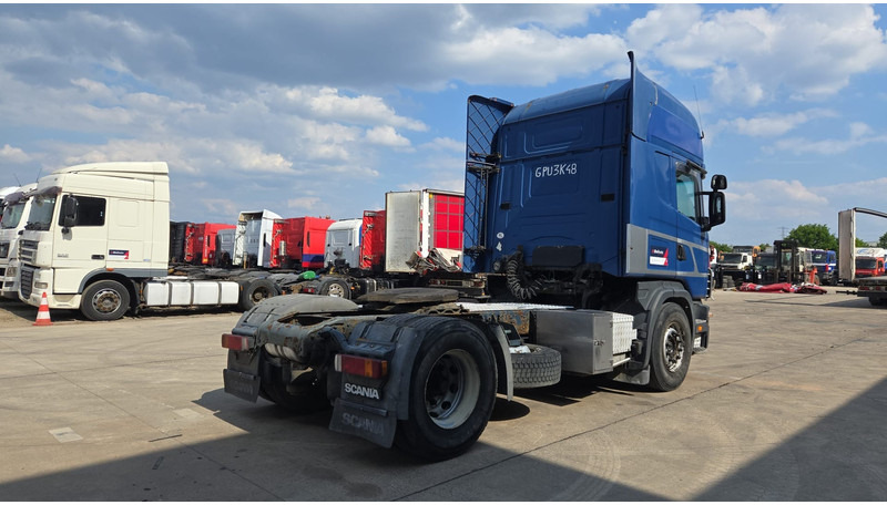 Scania 124-420 (MANUAL GEARBOX / BOITE MANUELLE / AIRCO / AC) - Tracteur routier: photos 5 Scania 124-420 (MANUAL GEARBOX / BOITE MANUELLE / AIRCO / AC) - Tracteur routier: photos 5