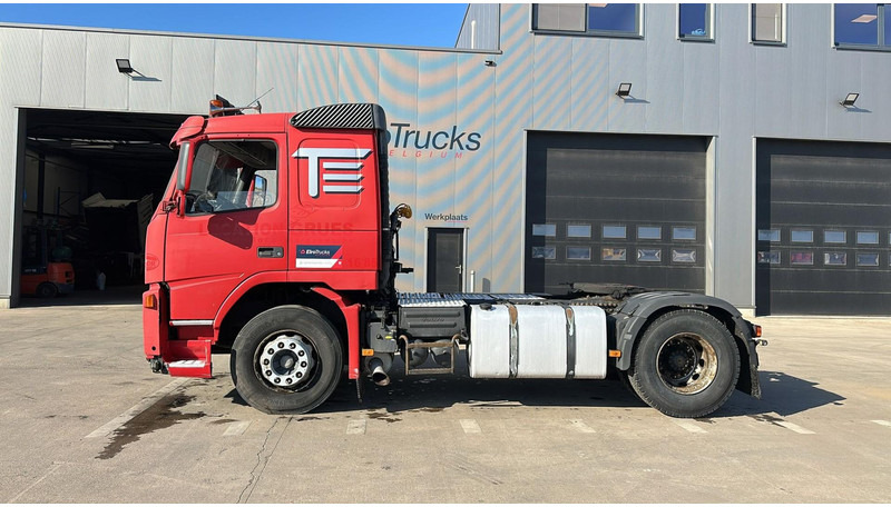 Volvo FM 340 (BELGIAN TRUCK / PERFECT CONDITION / GOOD TYRES / 460.000 KM) - Tracteur routier: photos 4 Volvo FM 340 (BELGIAN TRUCK / PERFECT CONDITION / GOOD TYRES / 460.000 KM) - Tracteur routier: photos 4