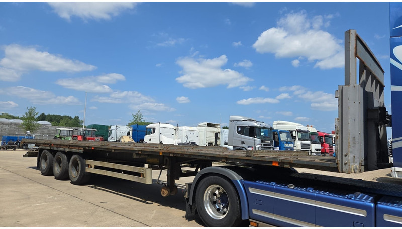 Van Hool 3B2011 (BELGIAN TRAILER / FREINS TAMBOURS / DRUM BRAKES) - Semi-remorque plateau: photos 2 Van Hool 3B2011 (BELGIAN TRAILER / FREINS TAMBOURS / DRUM BRAKES) - Semi-remorque plateau: photos 2