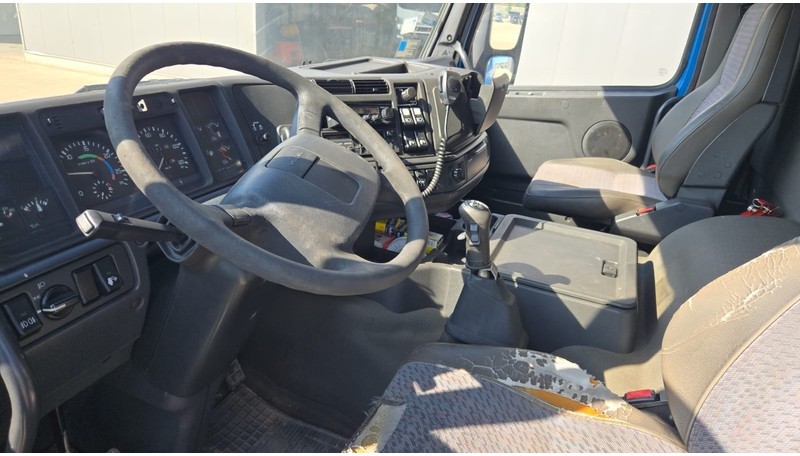 Camion citerne Volvo FH 12.380 (20.100 LITERS / PARFAIT ETAT / TOP CONDITION !!! / 6X2 / BOITE MANUELLE): photos 14