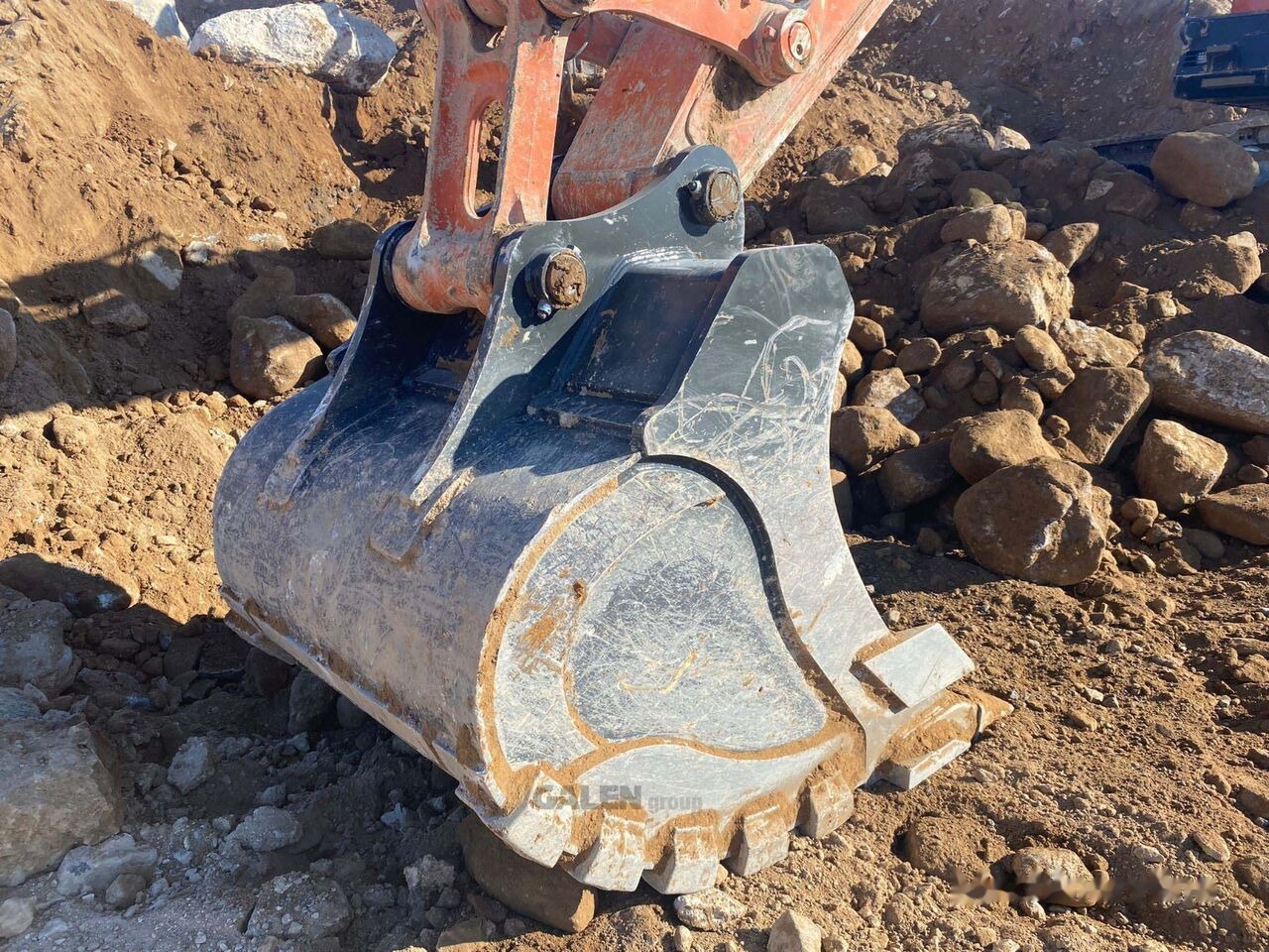 Hitachi ZX490 Heavy Duty Bucket - Godet pour pelle: photos 5 Hitachi ZX490 Heavy Duty Bucket - Godet pour pelle: photos 5