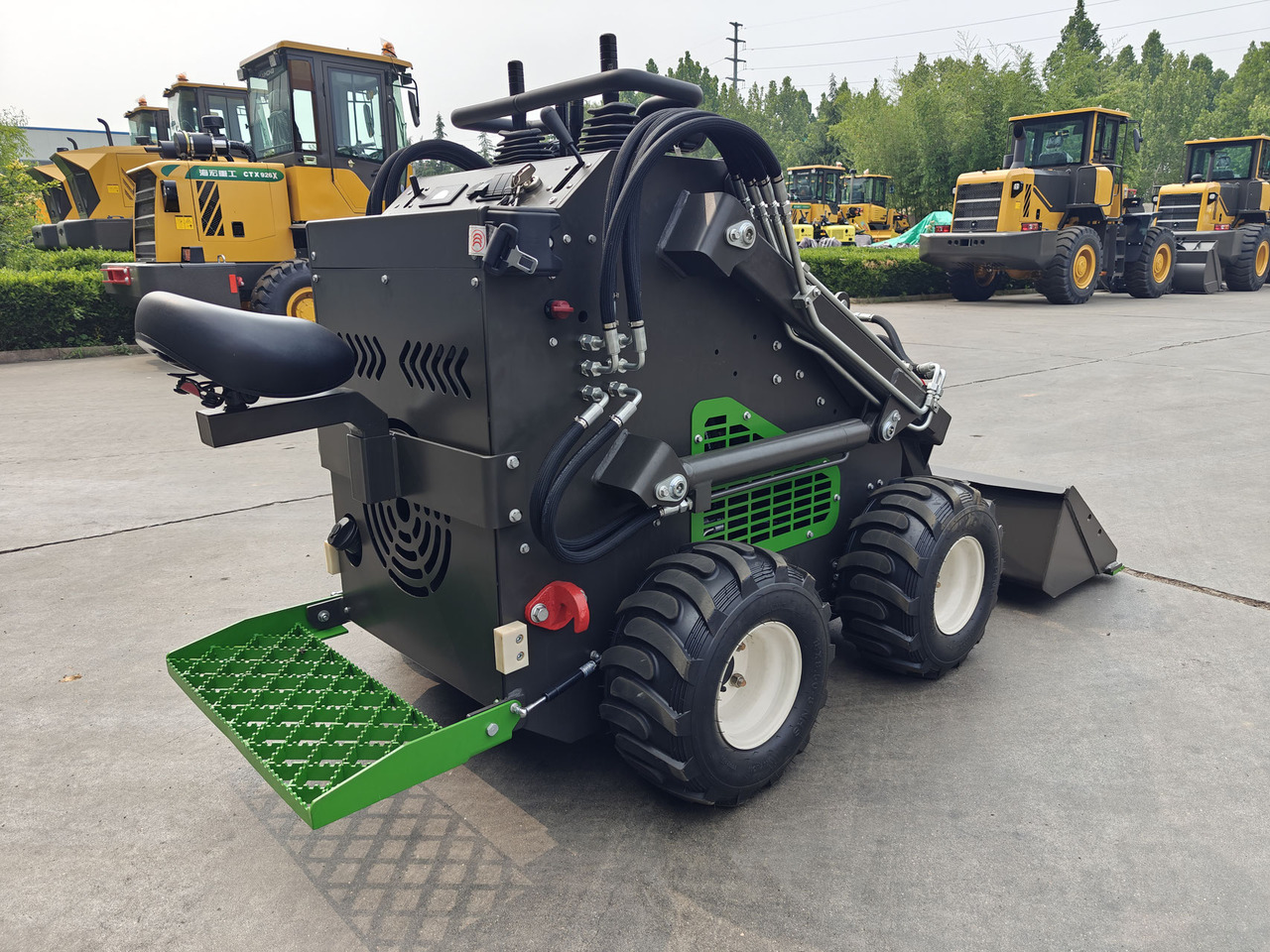 Mini chargeuse WCM-SL380: photos 6 Mini chargeuse WCM-SL380: photos 6