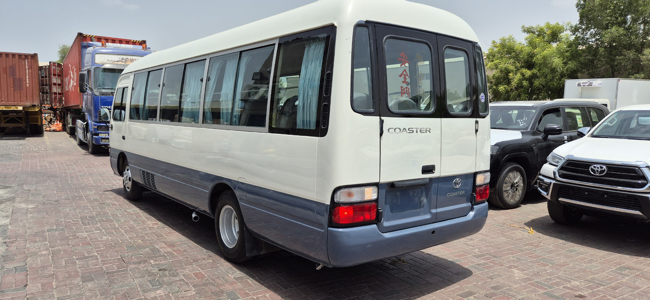 Toyota Coaster ... 30 places - climatisé - Minibus, Transport de personnes: photos 2 Toyota Coaster ... 30 places - climatisé - Minibus, Transport de personnes: photos 2