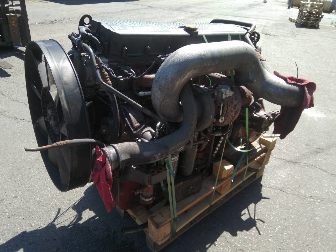 IVECO Cursor 10 430 E3 F3AE0681D IVECO STRALIS - Moteur pour Camion: photos 2 IVECO Cursor 10 430 E3 F3AE0681D IVECO STRALIS - Moteur pour Camion: photos 2